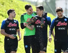 开云-风云突变那不勒斯国际比赛日内部沟通；欧超杯版图或变；质疑声仍在；训练强度明显提升的简单介绍
